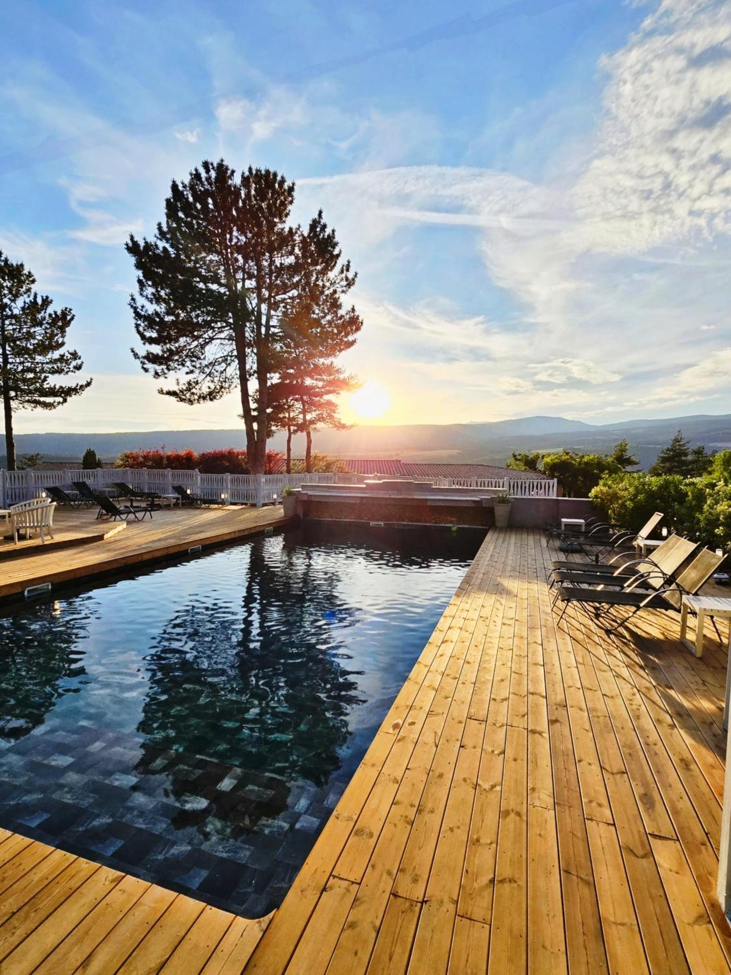 Отель Domaine Du Val De Sault Экстерьер фото