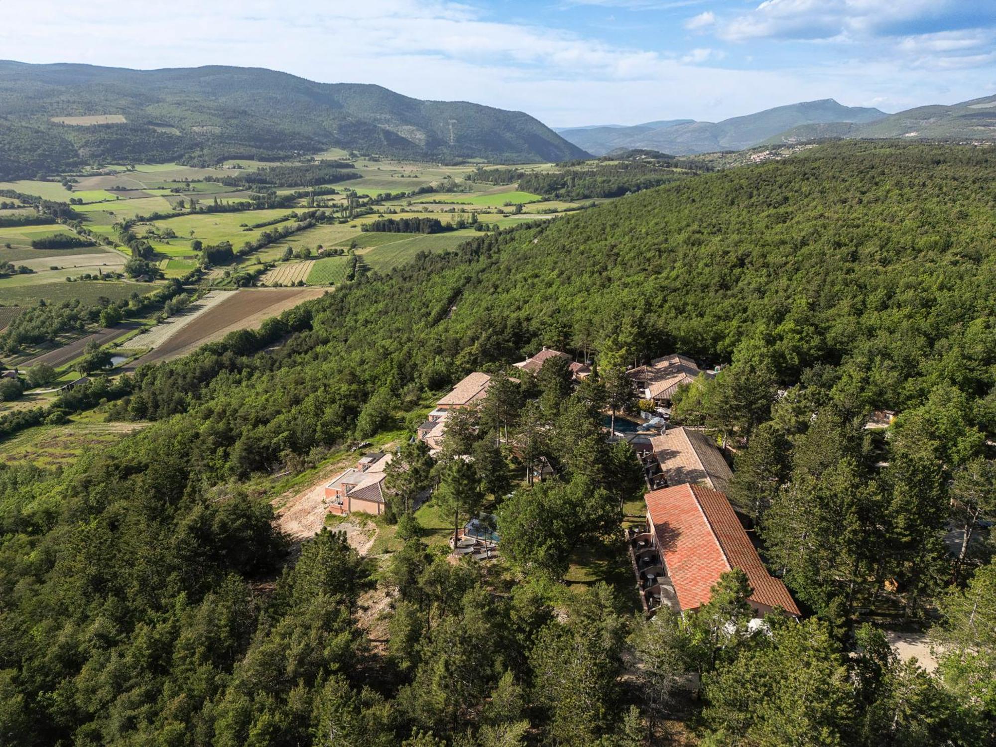 Отель Domaine Du Val De Sault Экстерьер фото